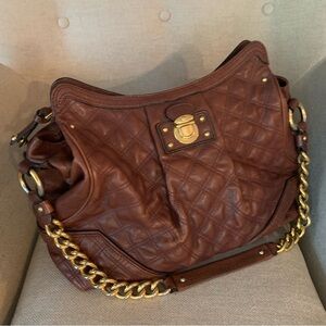 Marc Jacobs Handbag Brown Quilted Leather Zip Top Hobo Bag With Gold Chain Strap